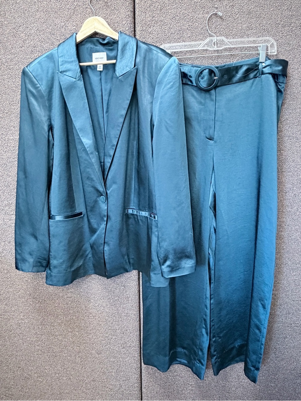Nine West Teal Blue Satin Blazer & Wide-Leg Pant Suit Set | NWOT